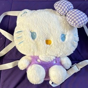 Hello kitty plush/ bag🎀